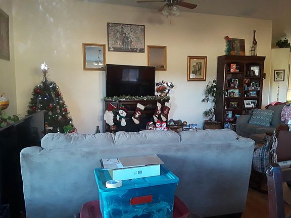 4th image of 1590 N Paine Ct