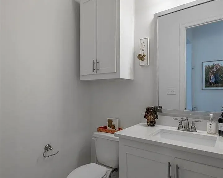 5139 Cheneau Ln — Photo 13