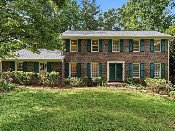 3731 Dunwoody Club Dr, Dunwoody, GA 30350