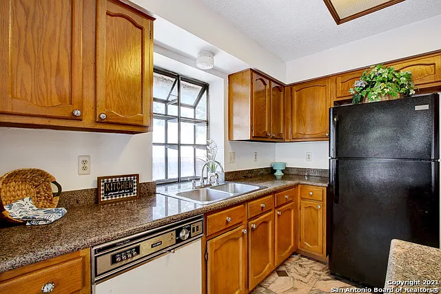 5538 Timber Cyn — Photo 14