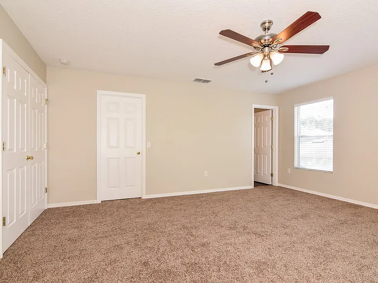 11813 Mango Groves Blvd — Photo 10