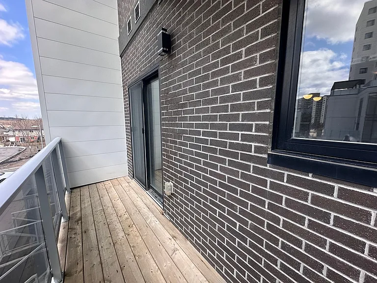 1430 Highland Rd W #3C — Photo 17