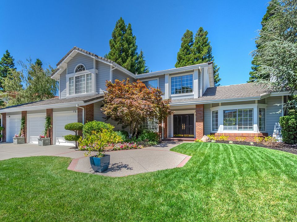 1st image of 79 Woodranch Cir