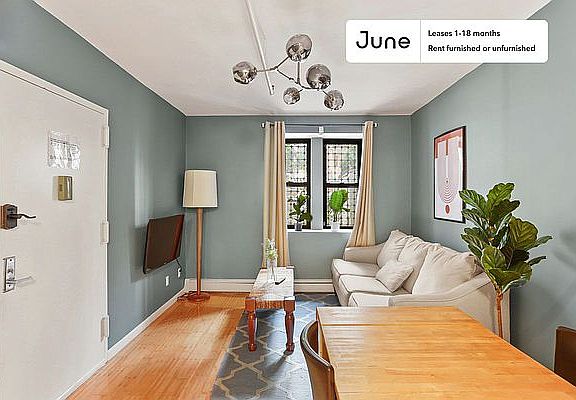 3rd image of 310 W 137th St #G
