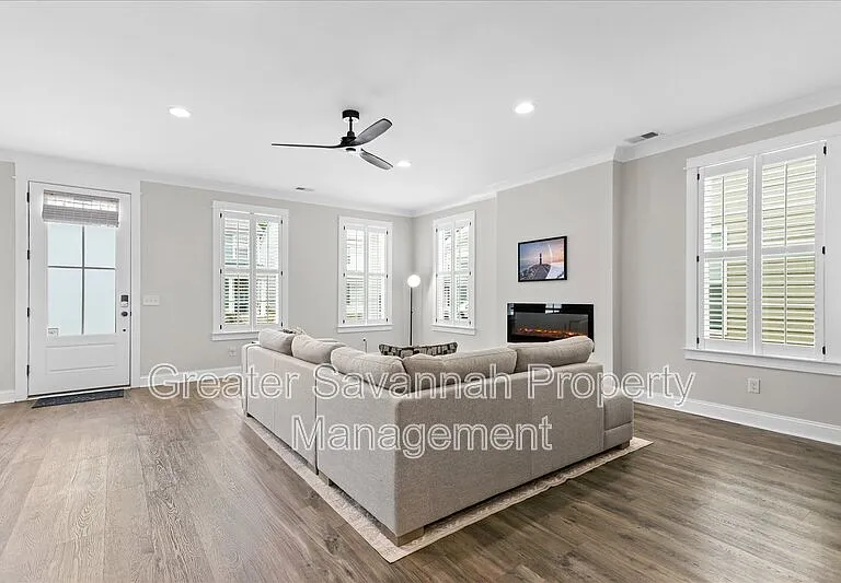 45 Grove Park Dr — Photo 9
