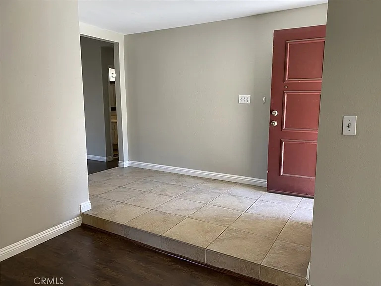 1115 E Ranchcreek Rd — Photo 3