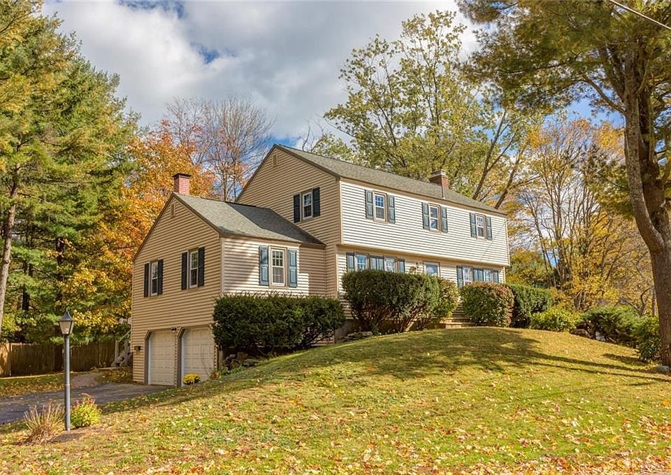 1st image of 23 Brentwood Rd