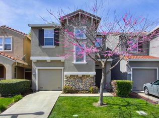 2486 Huckleberry Cir, West Sacramento, CA