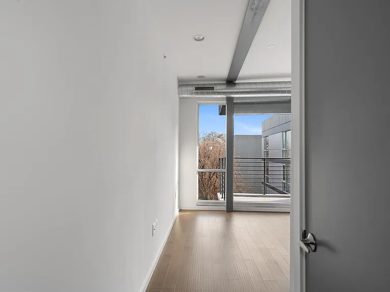 634 W Jefferson St #3 — Photo 17