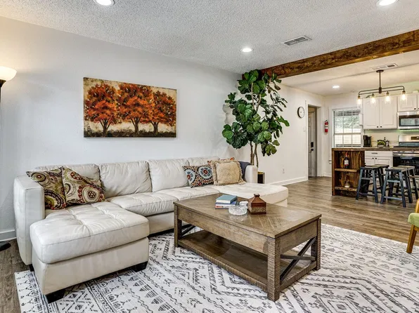 1408 Helen Cir #Id1640323p, Arlington, TX 76011