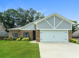 5400 Cedar Creek Dr, Bessemer, AL 35022