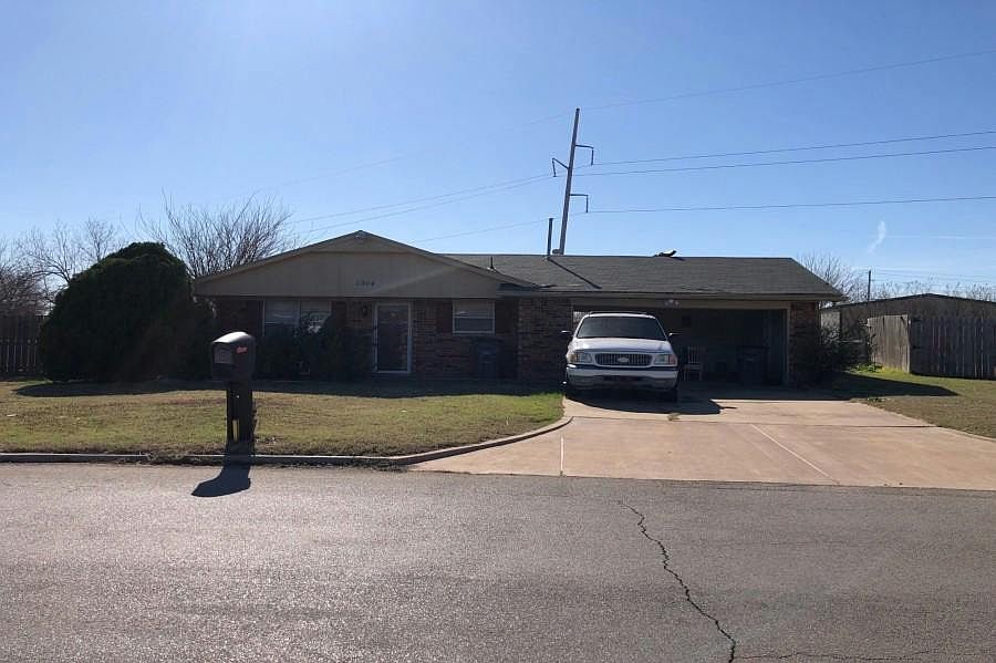 1st image of 6904 SW Forest Ave