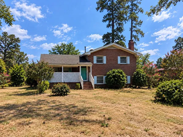 331 E Reaves Ave, Dillon, SC 29536