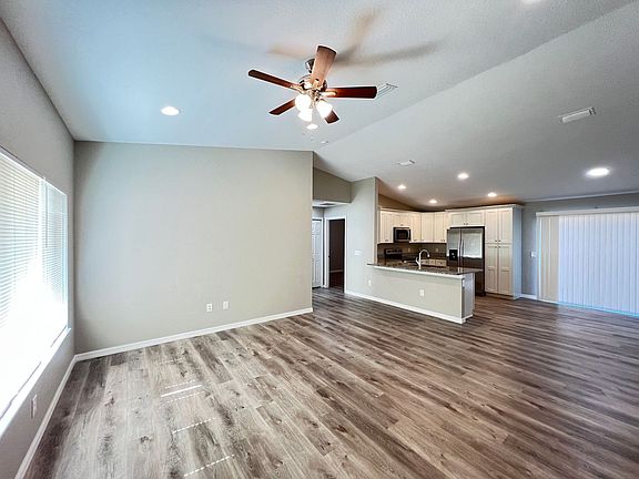 4th image of 405 Malauka Loop