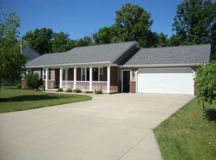 200 Rosewood Ct, Archbold, OH 43502