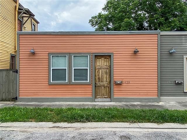 1st image of 1429 Dublin St