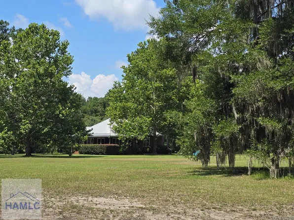 485 Lake Pamona Rd, Midway, GA 31320