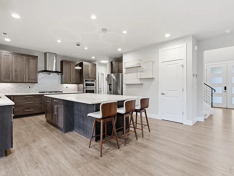 8629 NE 134th Pl — Photo 9