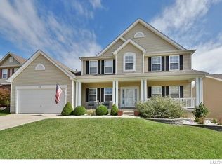 914 Molloy Dr, O'Fallon, MO 63366