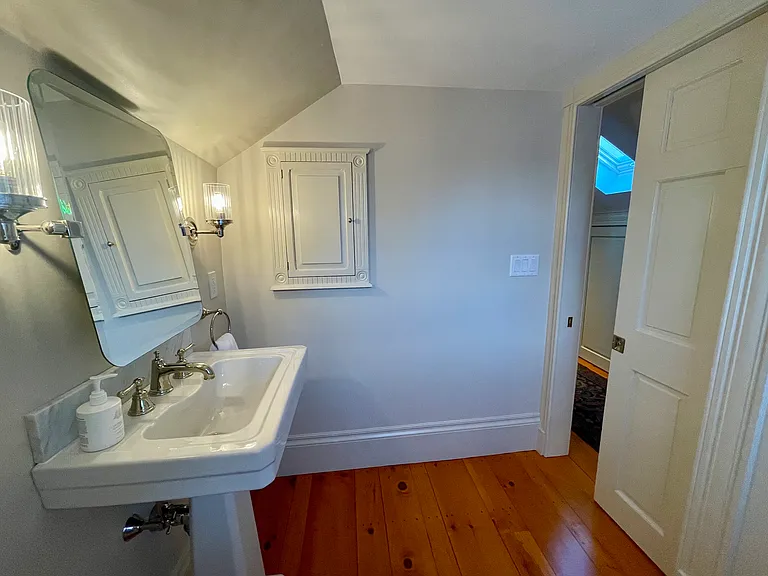 24 Chestnut St #2 — Photo 71