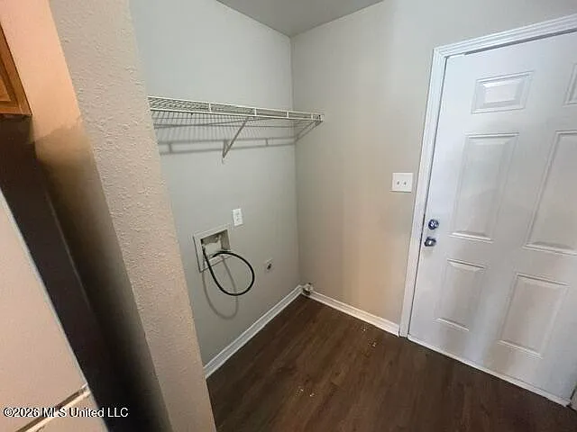 17212 Avondale Cir — Photo 12