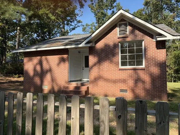 206 County Road 403, Oxford, MS 38655
