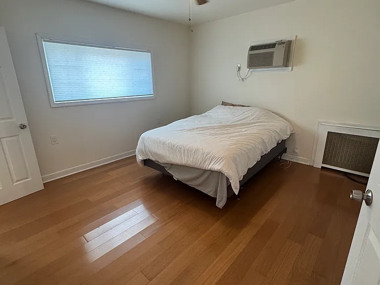 310 Union St — Photo 28