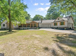 298 P J Roberts Rd, Jefferson, GA 30549