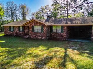 217 Ferry Rd, Hoboken, GA 31542