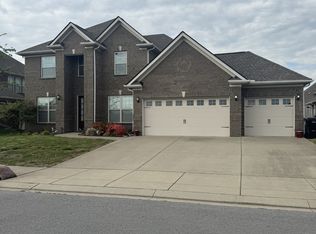 929 Sapphire Dr, Murfreesboro, TN 37128