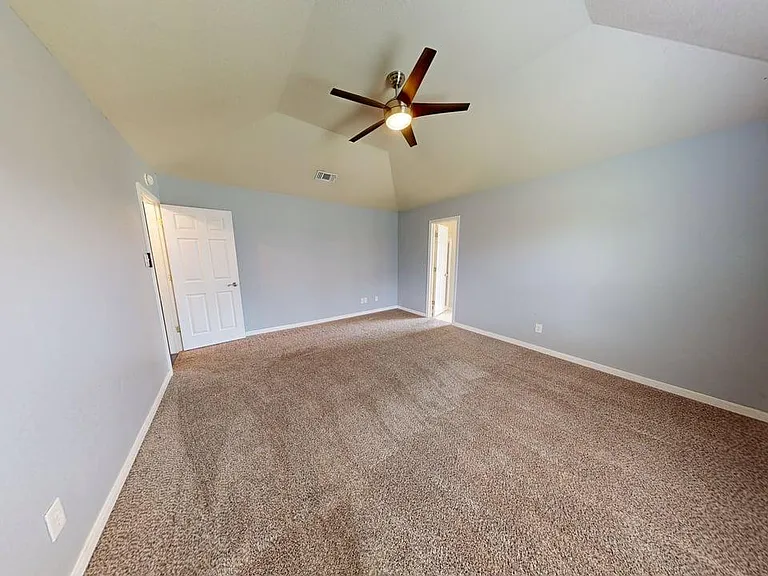 106 Cedar Ridge Dr — Photo 32