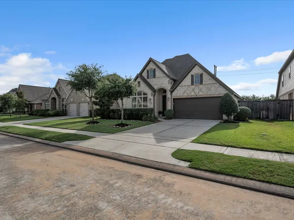 25130 Pinebrook Grove Ln, Tomball, TX 77375