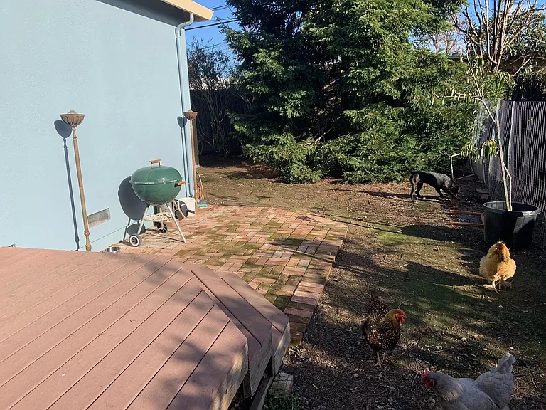 936 6th Ave — Photo 8