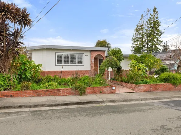 940 McFarlane Avenue, Sebastopol, CA 95472