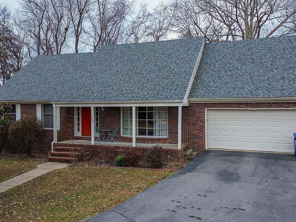 1st image of 102 Harper Dr