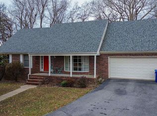 102 Harper Dr, Benton, KY 42025