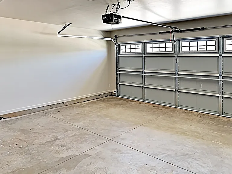 4920 Avion Ct — Photo 14