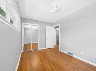 6361 N Kedvale Ave, Chicago, IL 60646