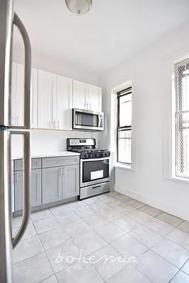 Rented by Bohemia Realty Group | media 15