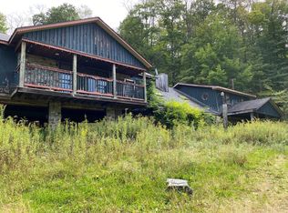 132 Fleming Aly, Titusville, PA 16354