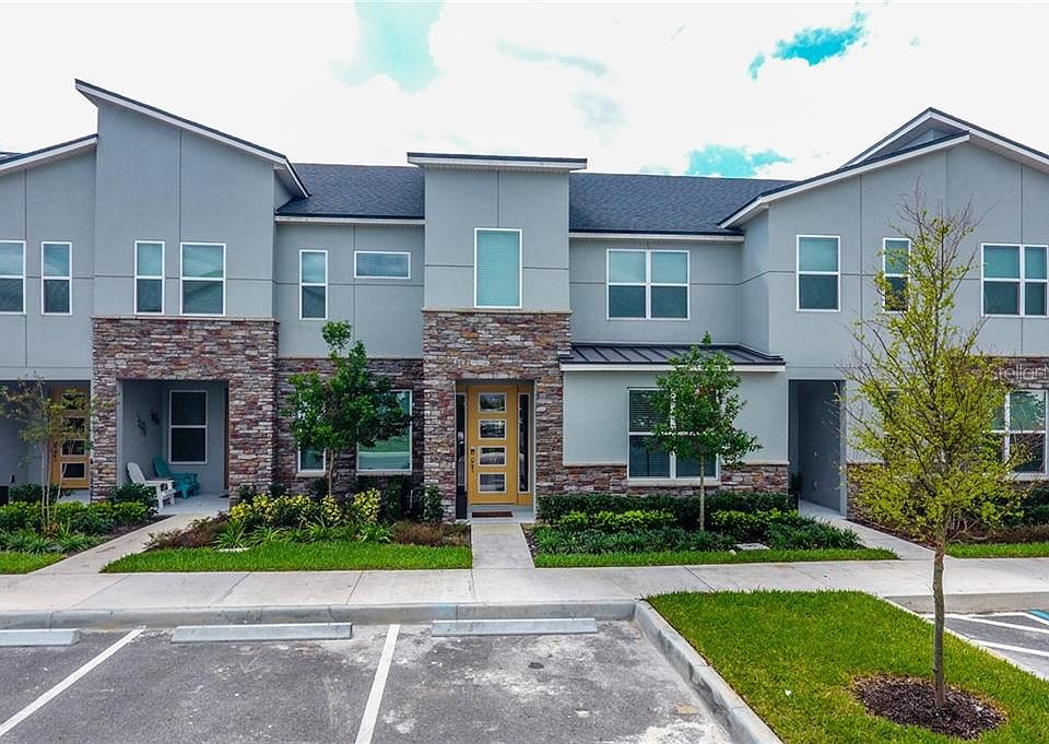 1st image of 1523 Carey Palm Cir