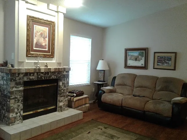 3 bed, 1200 sqft, $1,850 — Photo 3
