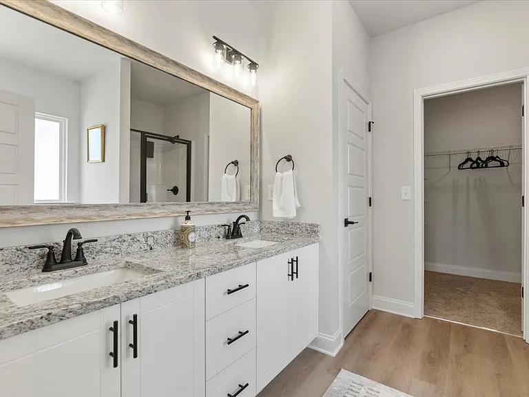 4074 Cottingham Way — Photo 15
