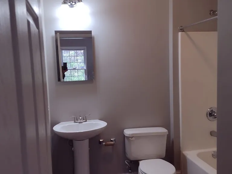 176 Trail Creek St — Photo 2