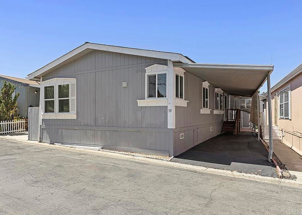 1st image of 1638 Calavo Rd Spc 39