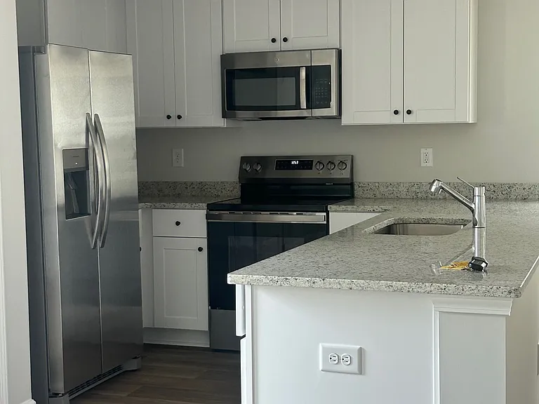1732 King Oaks Loop — Photo 3