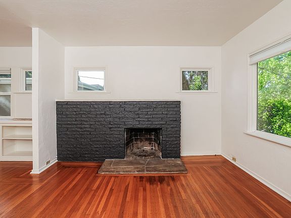 3rd image of 4572 Tompkins Ave