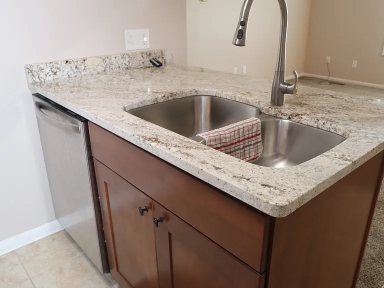 1111.5 S Chimney Hill Dr — Photo 10
