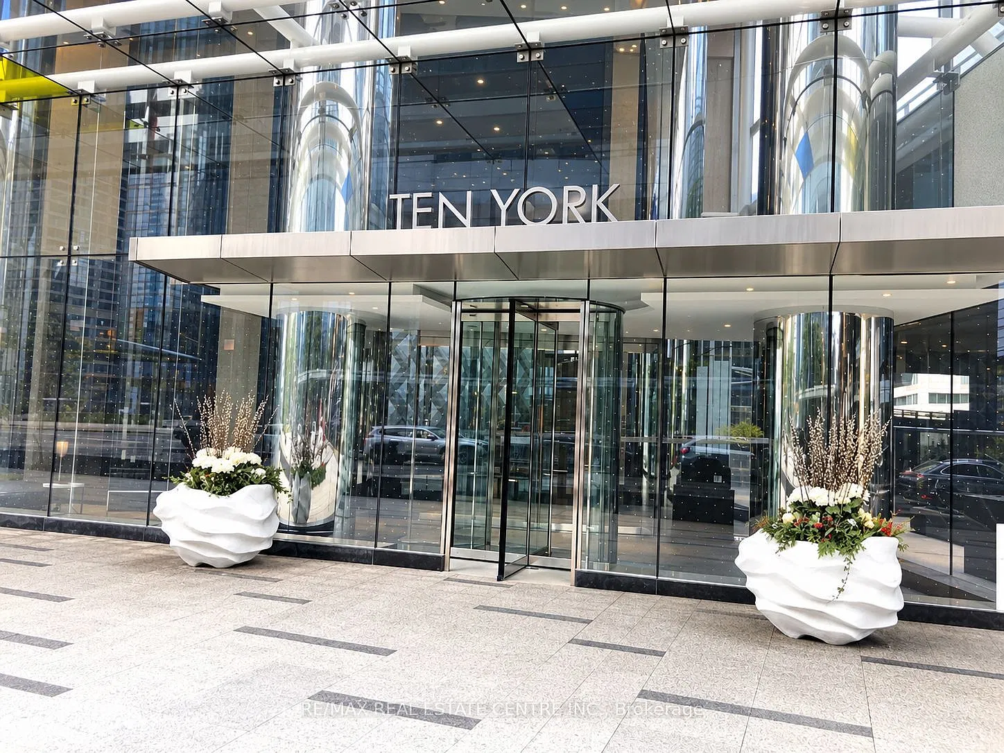 1 bed, $2,300 — Photo 1