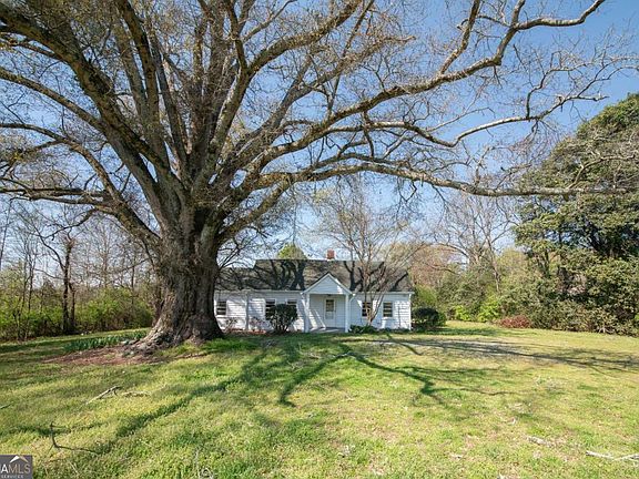 2nd image of 1080 Belmont Rd